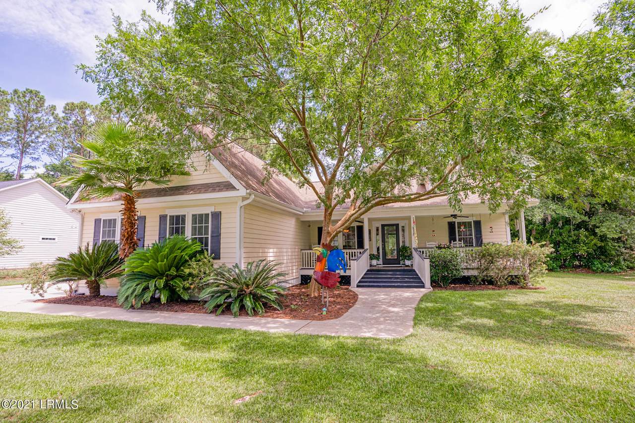 38 Barnwell Drive - Photo 1
