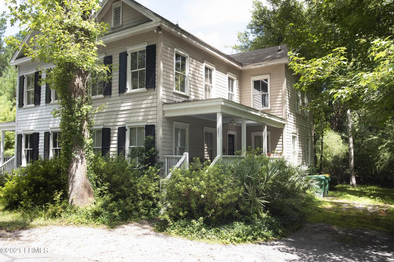 201 Mccormack Avenue - Photo 1