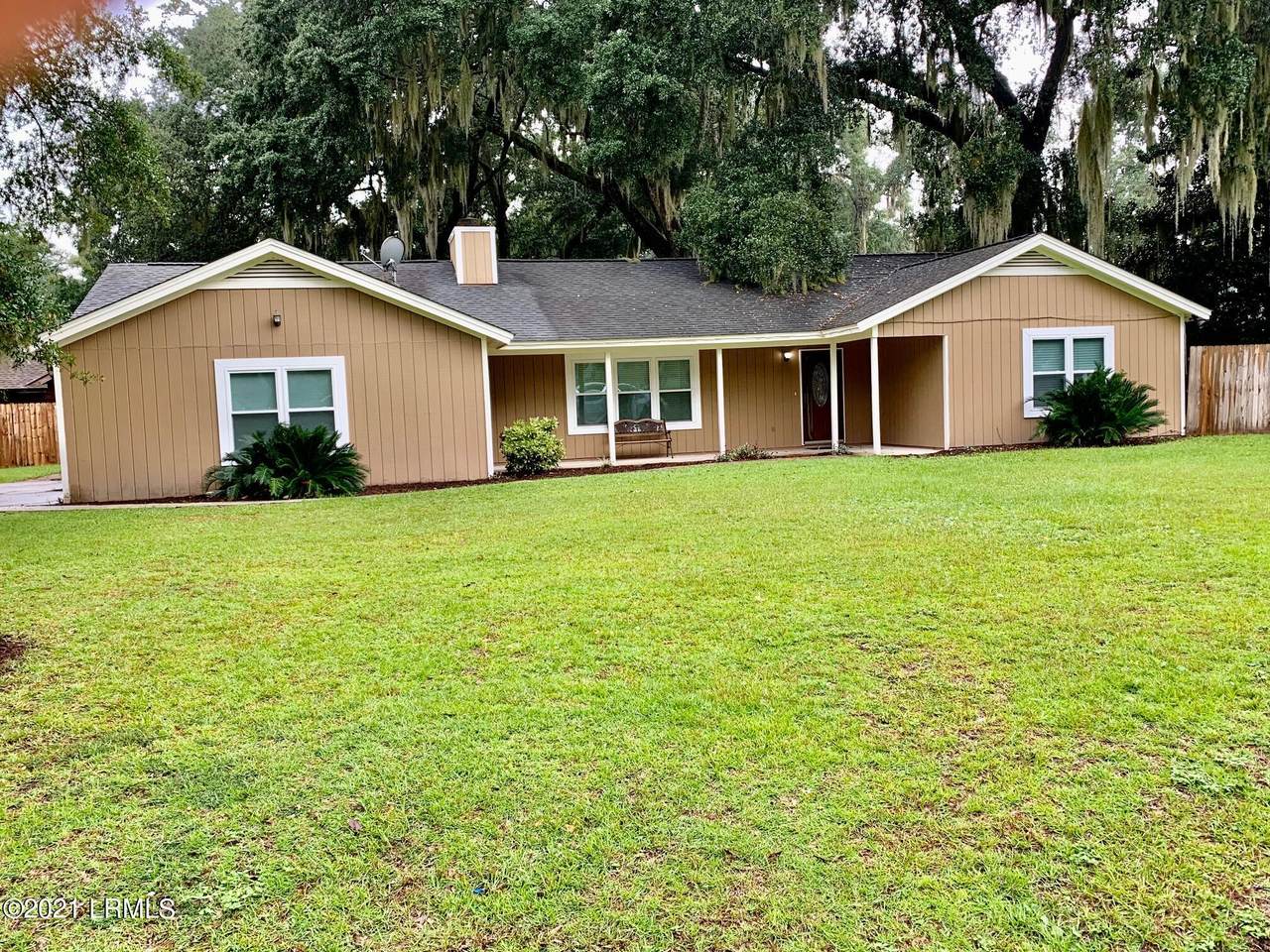 6013 Vaux Road - Photo 1