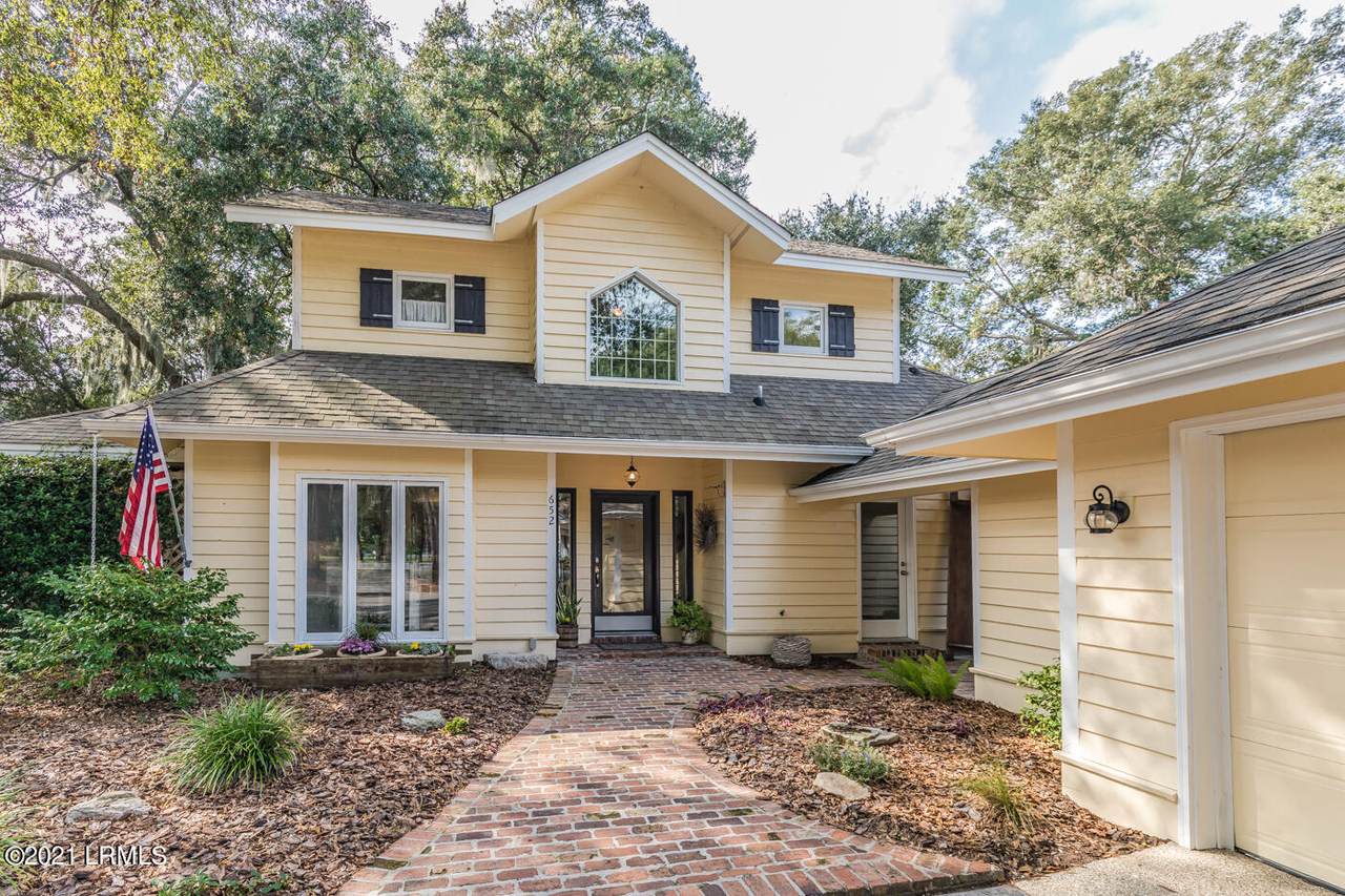 652 Reeve Road - Photo 1