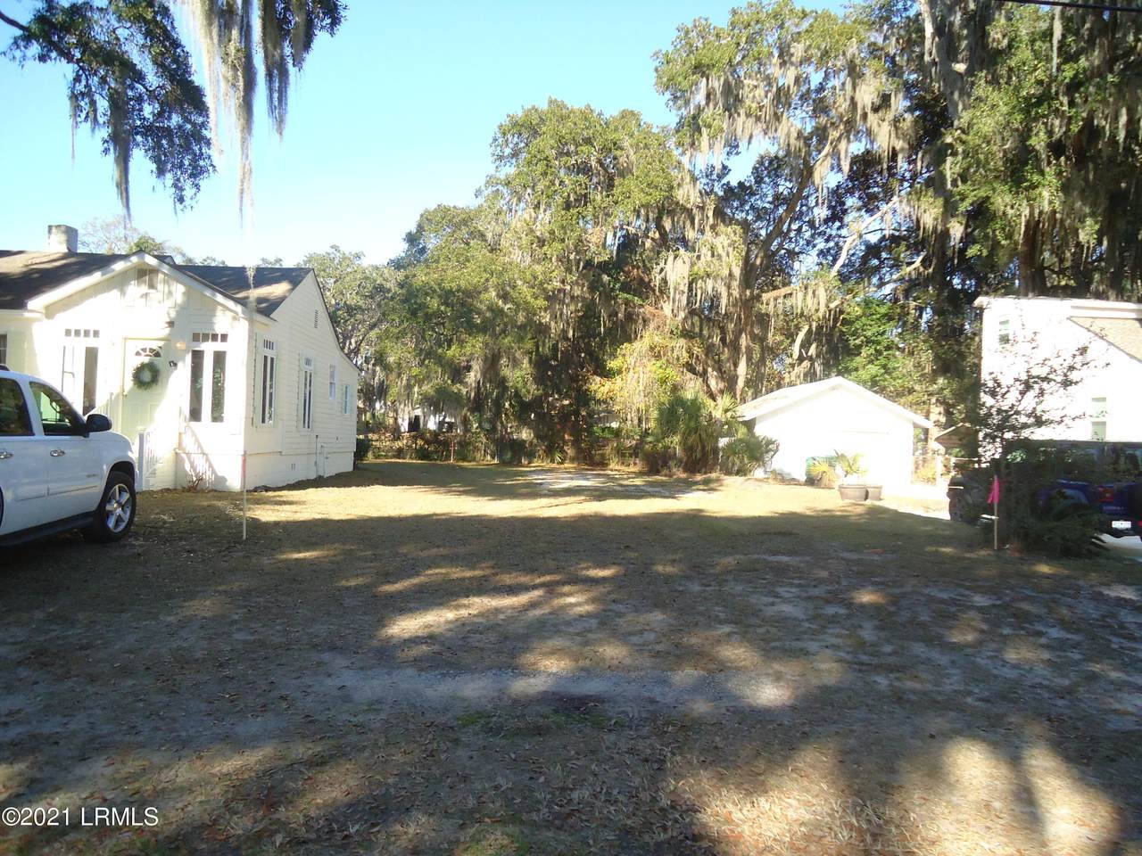 1104 B 13th Street - Photo 1
