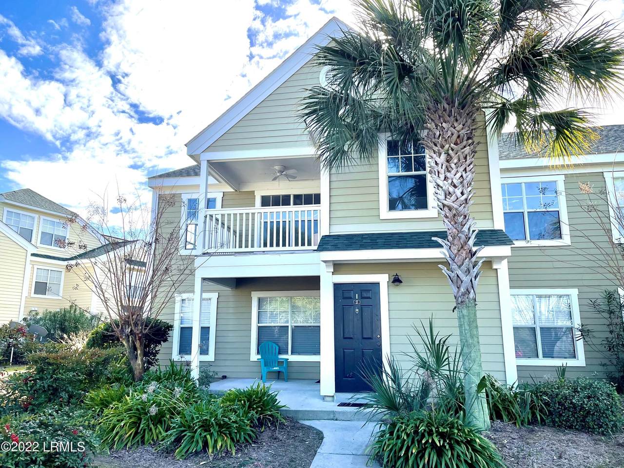 10 Old South Court - Photo 1