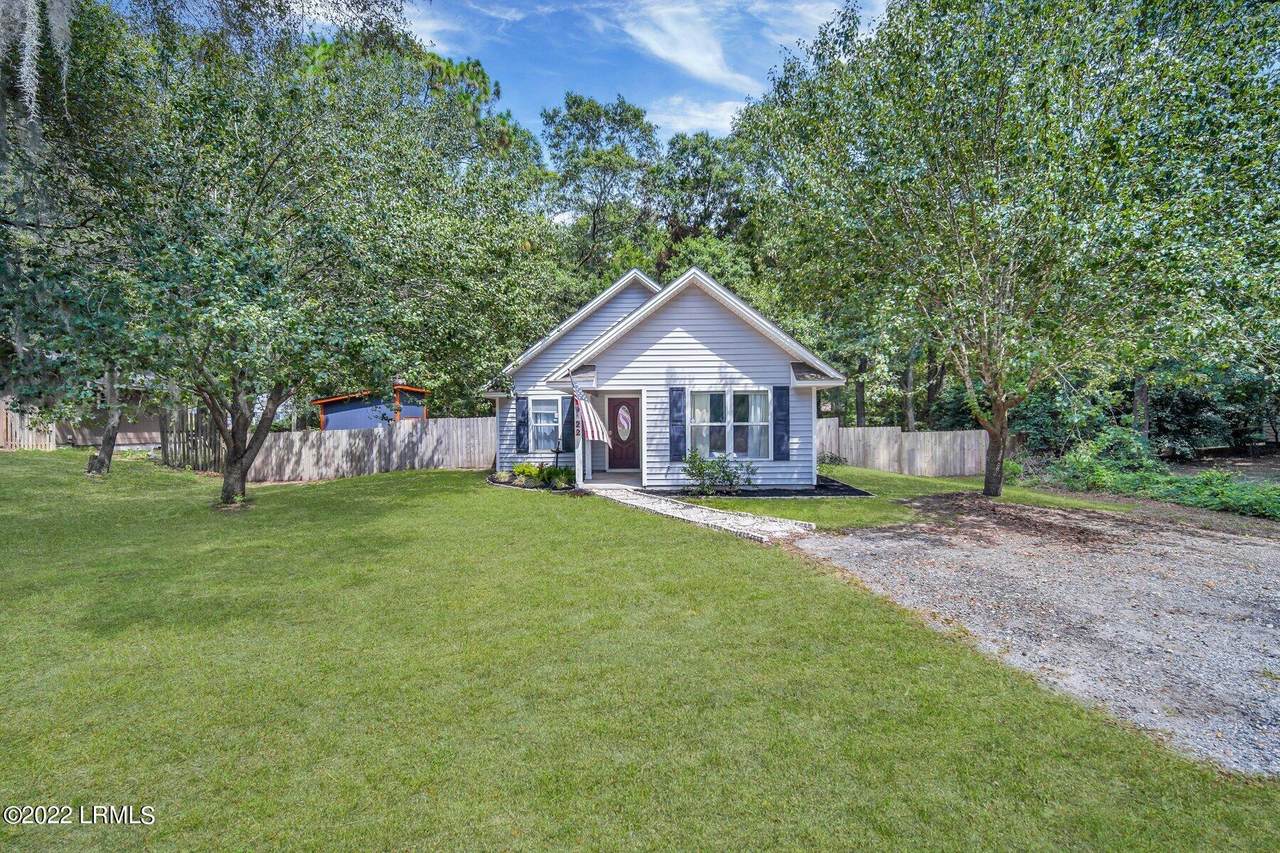 22 Blythewood Road - Photo 1