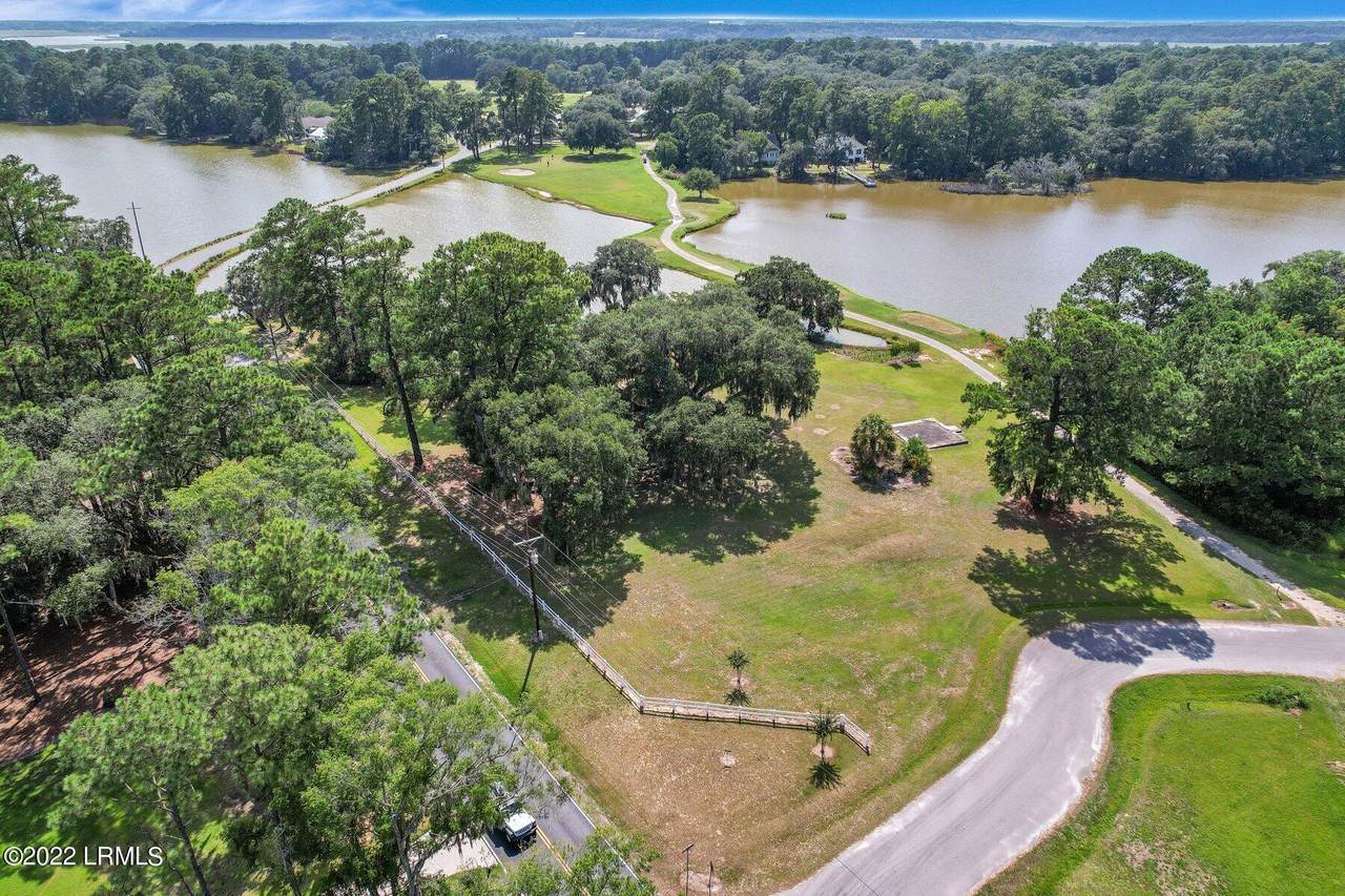 15 Sunset Oaks Drive - Photo 1