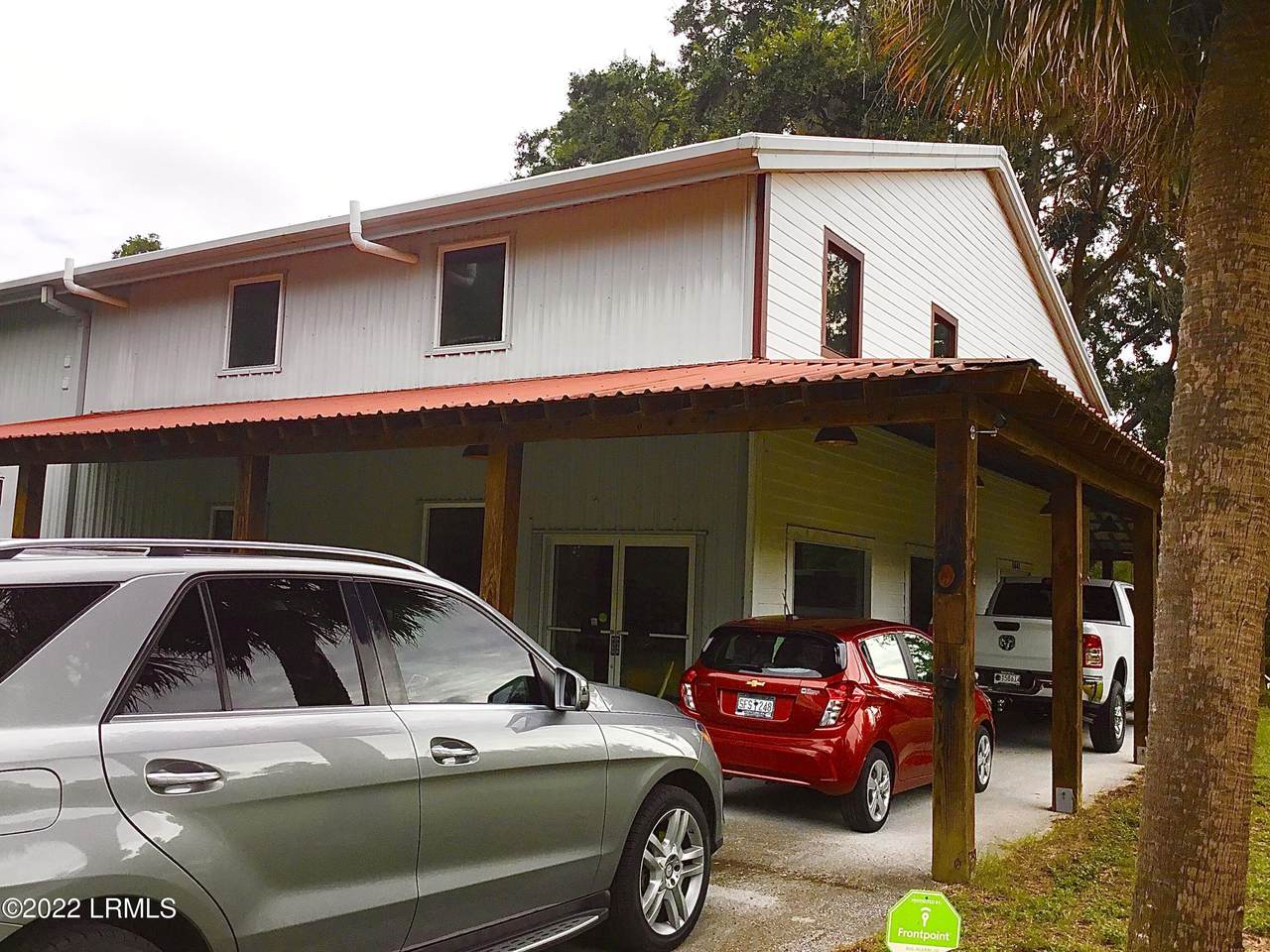 1441 Sea Island Parkway - Photo 1