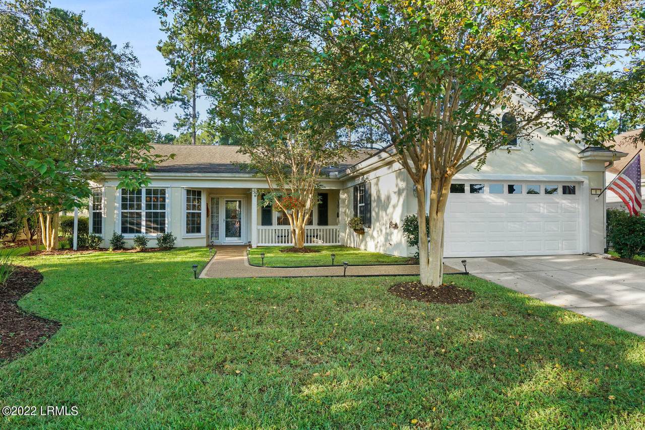 8 Rose Bush Lane - Photo 1