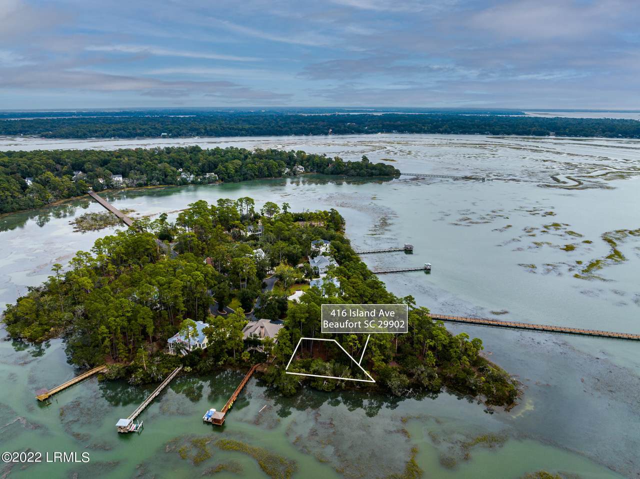 416 Islands Avenue - Photo 1