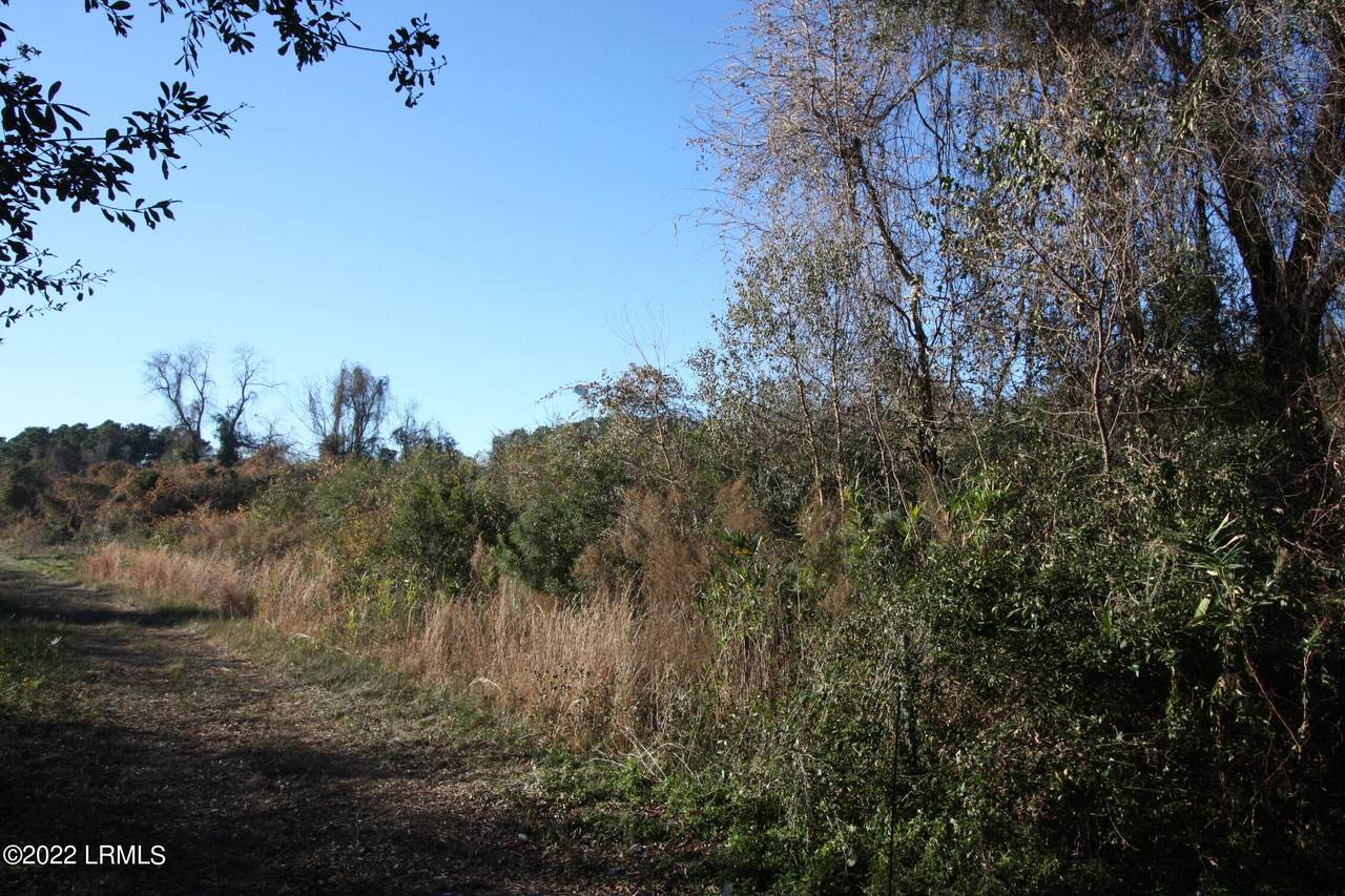 https://bt-photos.global.ssl.fastly.net/beaufortsc/1280_boomver_1_178760-2.jpg