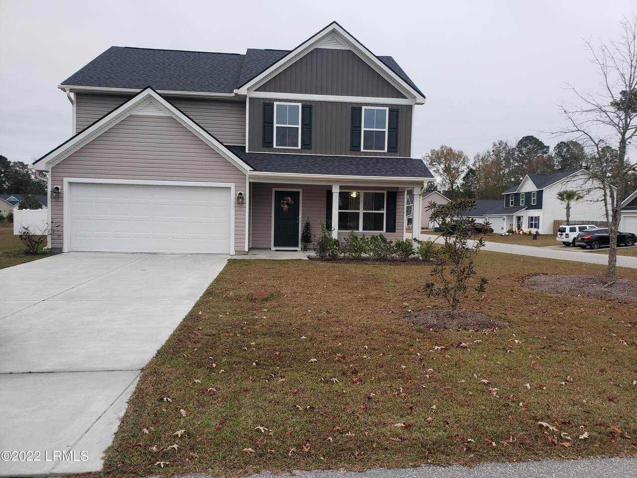 28 Red Pine Road - Photo 1