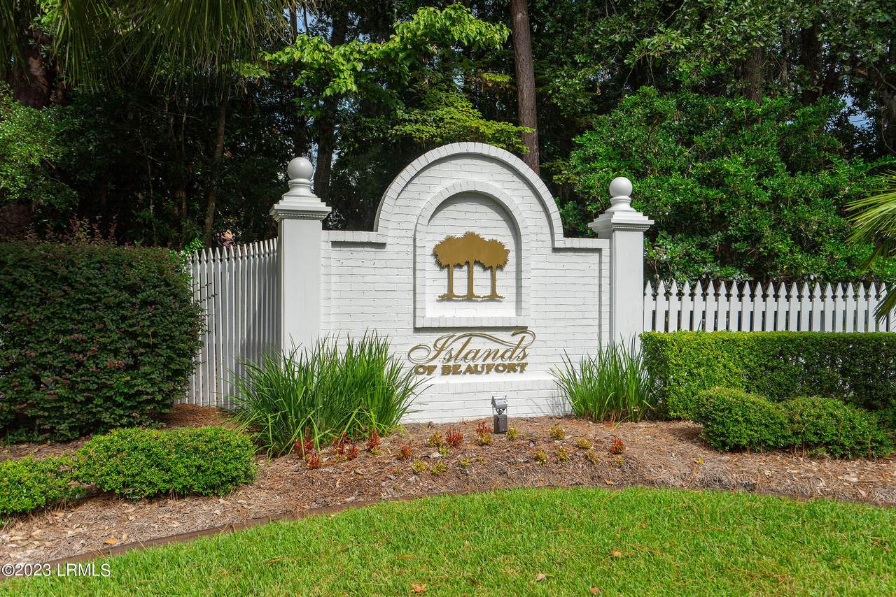 301 Islands Avenue - Photo 1