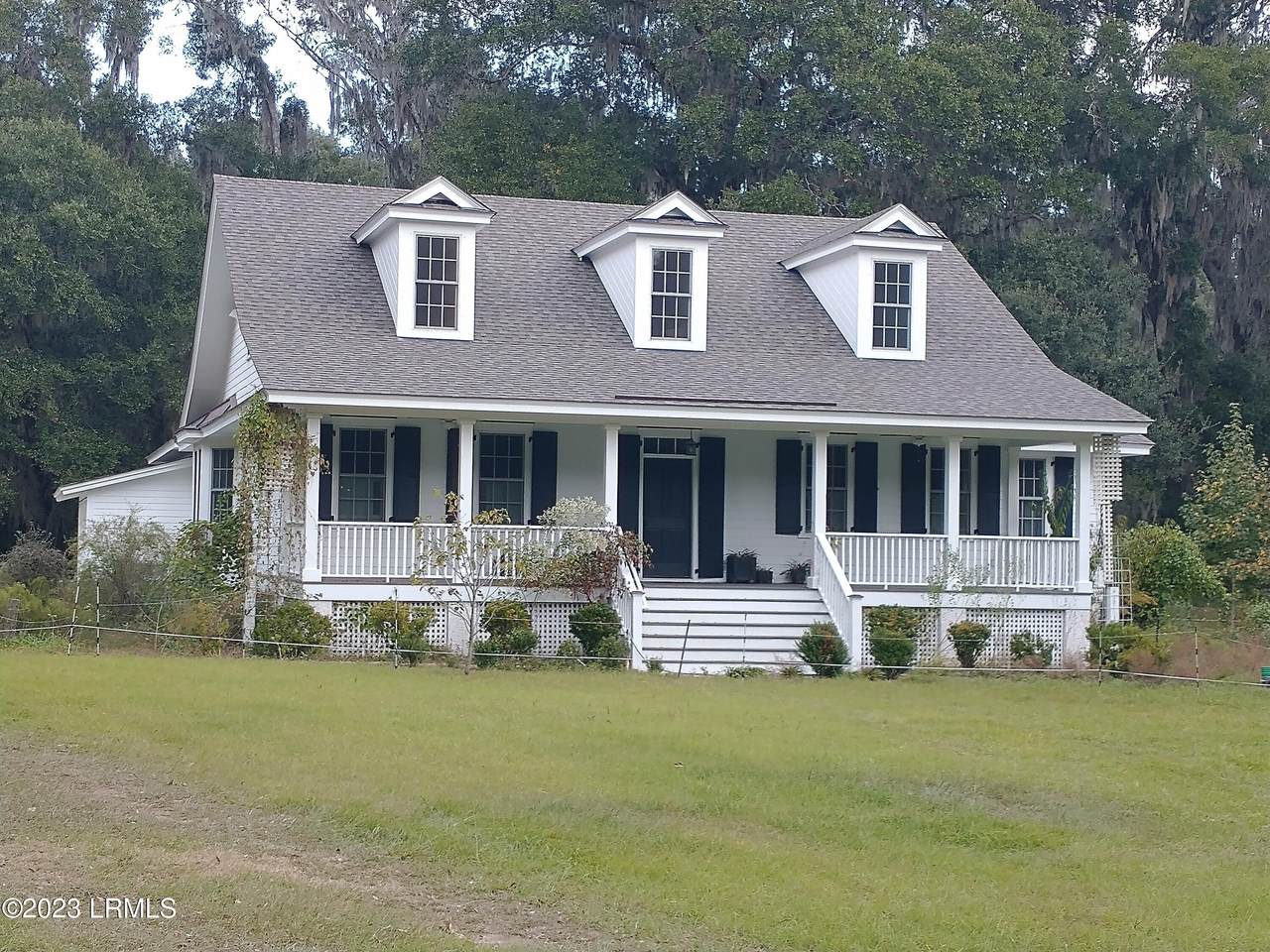 2 Bennett Point Drive - Photo 1