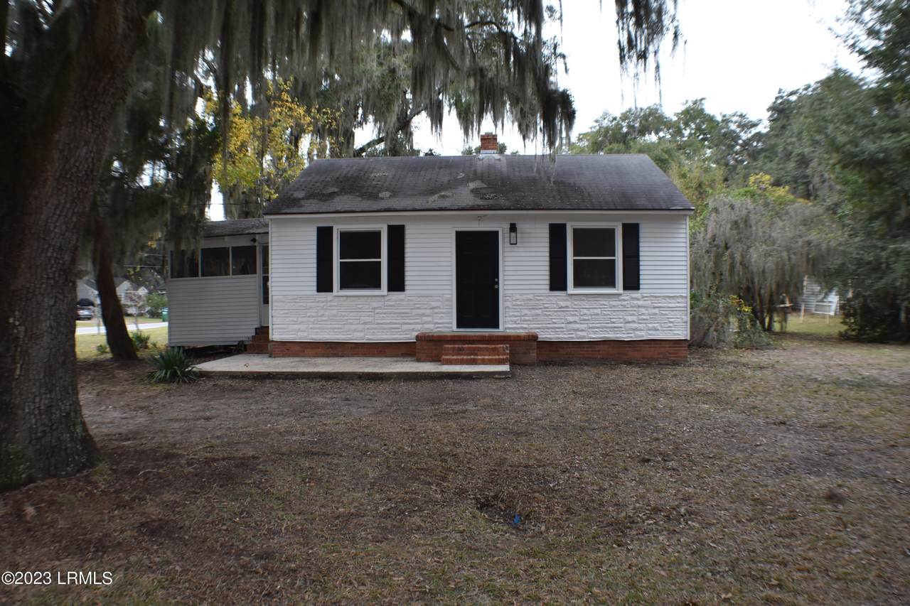 1601 Columbia Avenue - Photo 1