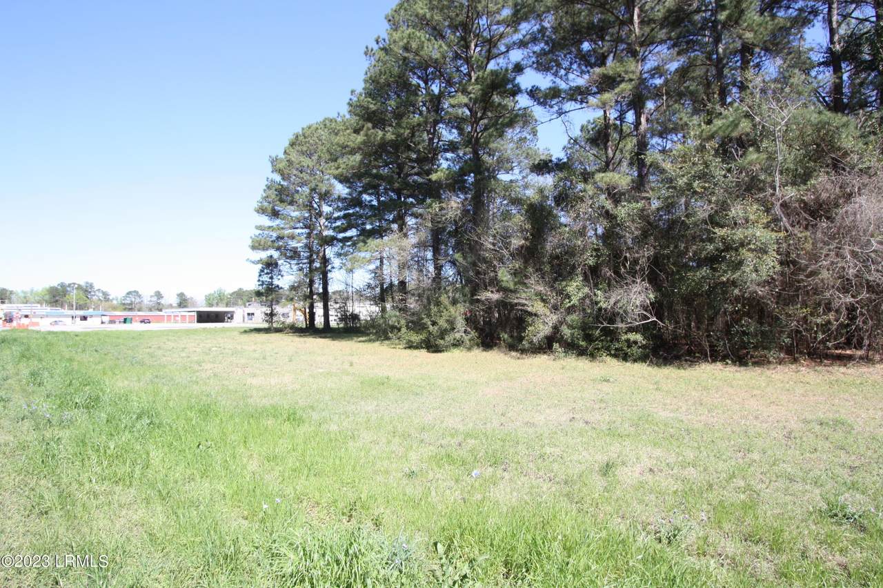 https://bt-photos.global.ssl.fastly.net/beaufortsc/1280_boomver_1_179691-2.jpg