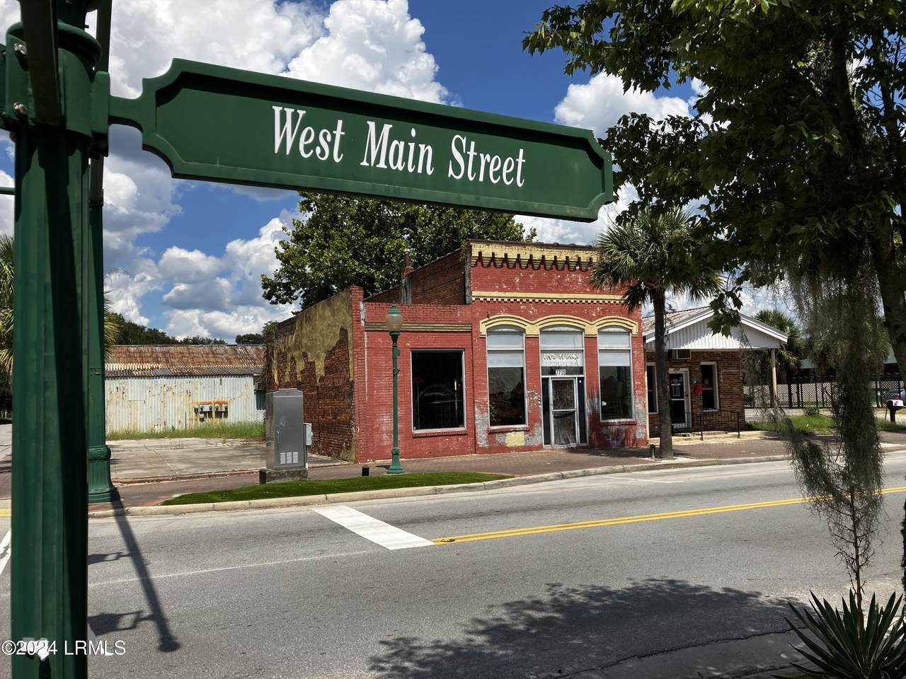 7735 Main Street - Photo 1