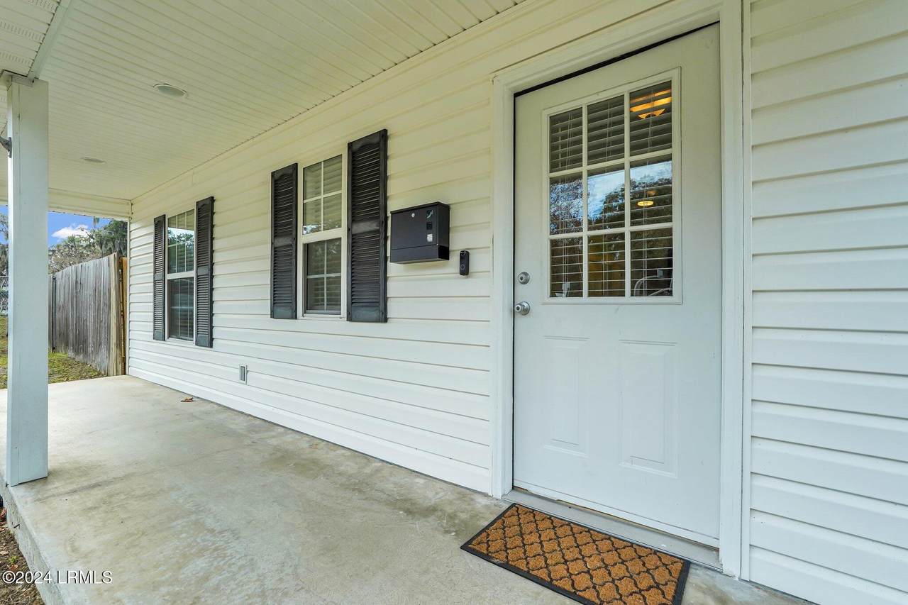 https://bt-photos.global.ssl.fastly.net/beaufortsc/1280_boomver_1_187971-2.jpg