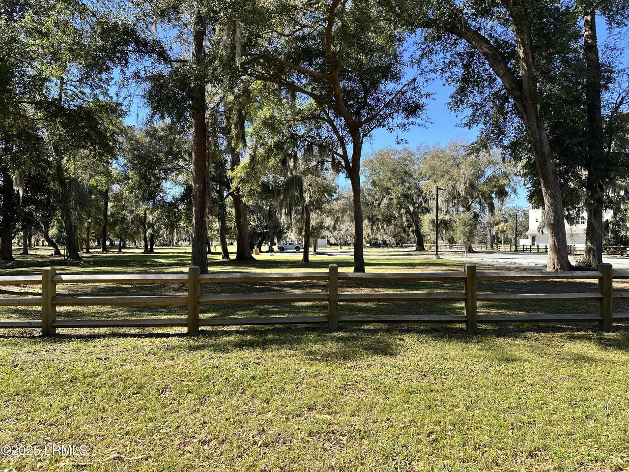 https://bt-photos.global.ssl.fastly.net/beaufortsc/1280_boomver_2_189287-2.jpg