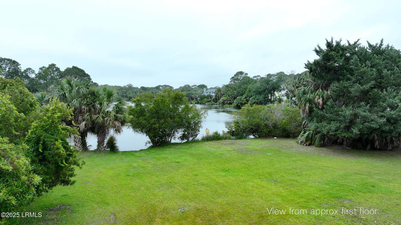 414 Skimmer Cove - Photo 1