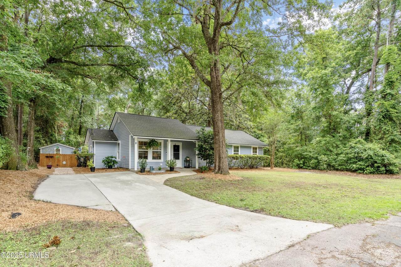 10 Red Tip Road - Photo 1
