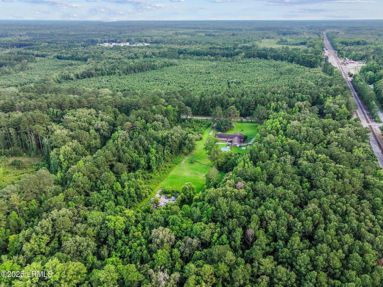 21 River Road - Photo 1