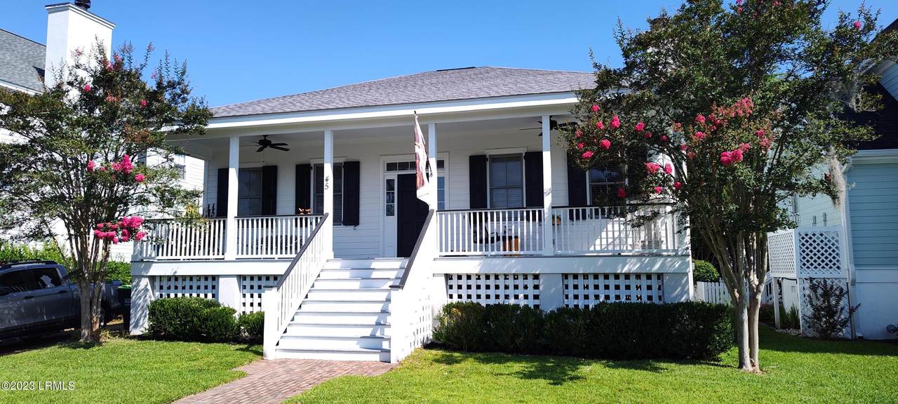 45 Holbrook Drive - Photo 1