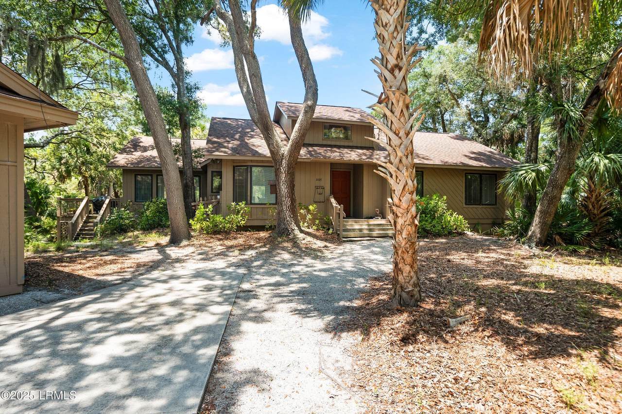 905 Gull Cove - Photo 1