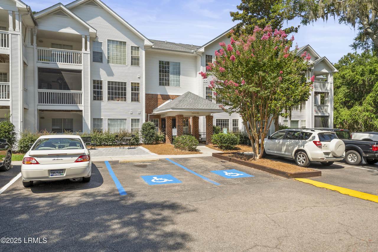 https://bt-photos.global.ssl.fastly.net/beaufortsc/1280_boomver_1_191436-2.jpg