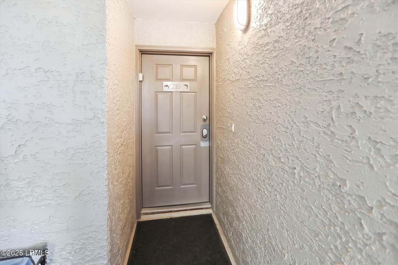 21 Forest Beach Drive - Photo 1