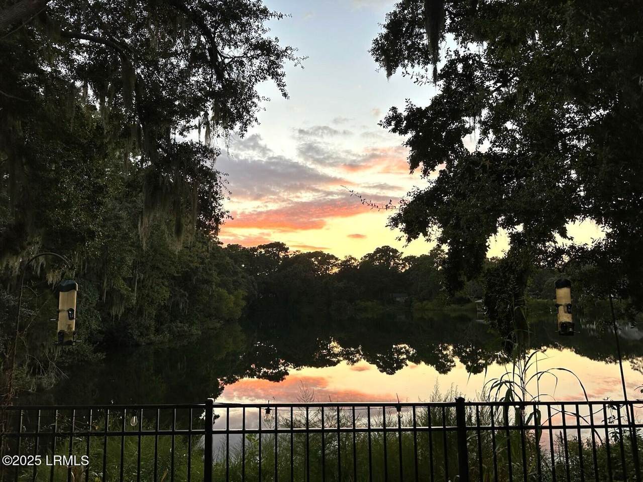 https://bt-photos.global.ssl.fastly.net/beaufortsc/1280_boomver_1_191590-2.jpg