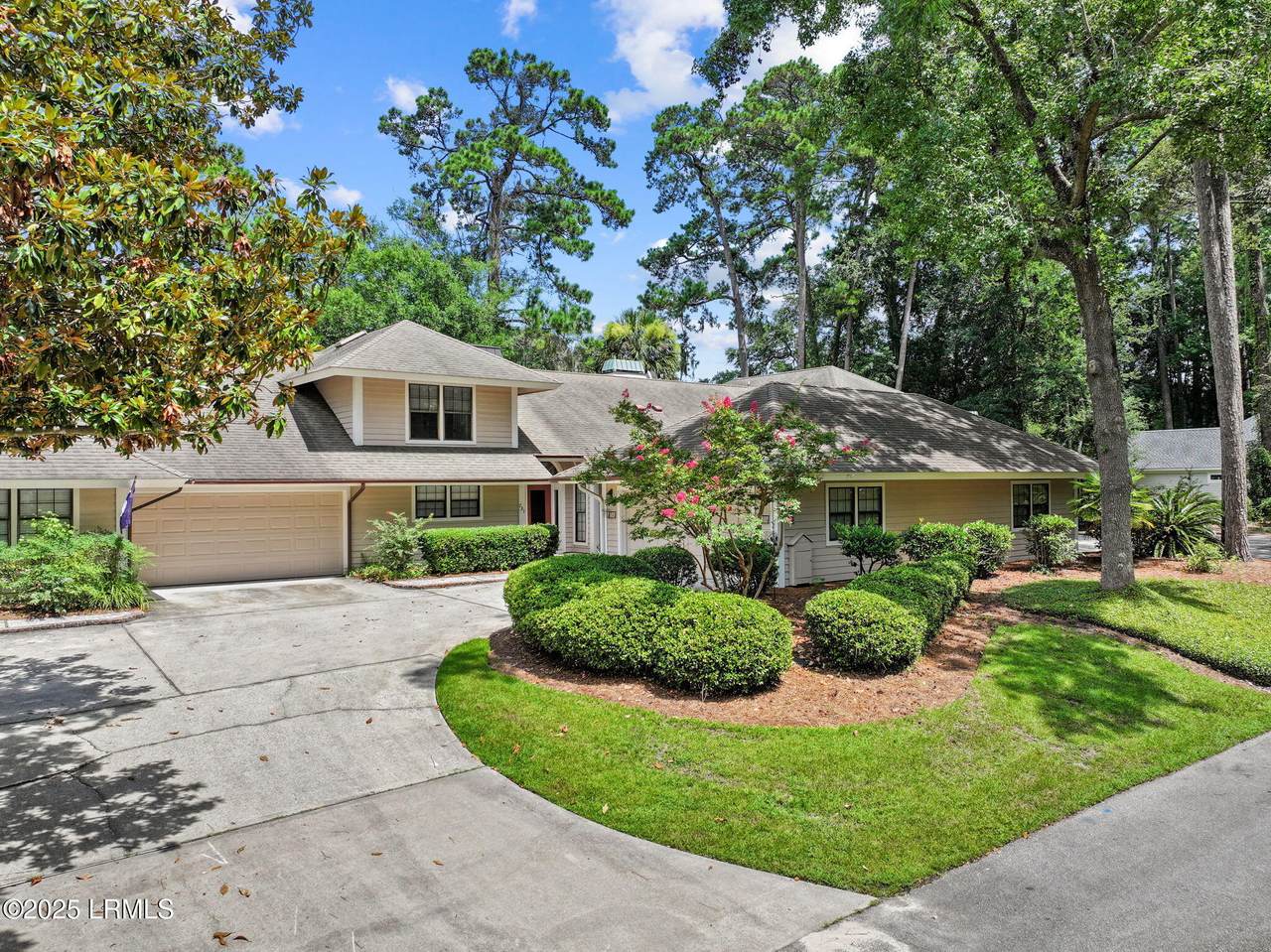 731 Reeve Road - Photo 1