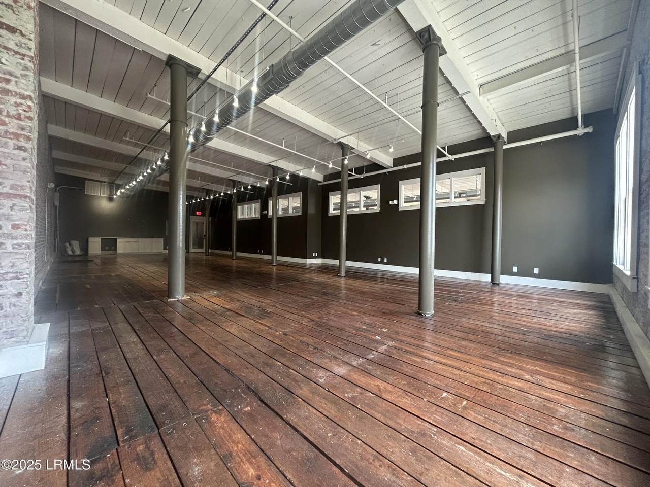 https://bt-photos.global.ssl.fastly.net/beaufortsc/1280_boomver_1_191644-2.jpg