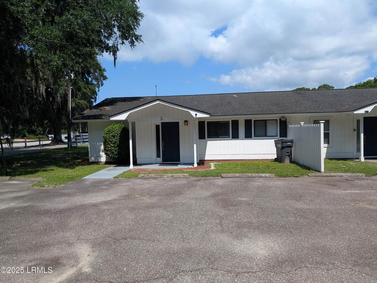 34a Savannah Highway - Photo 1
