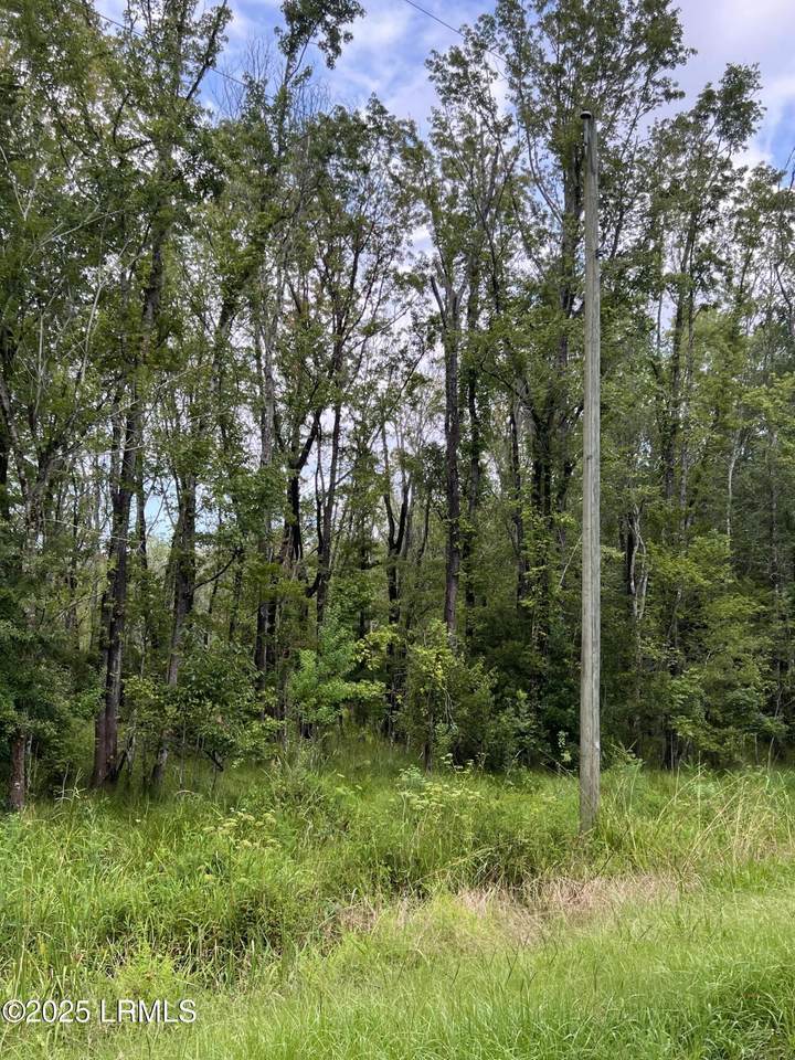 https://bt-photos.global.ssl.fastly.net/beaufortsc/1280_boomver_1_191739-2.jpg
