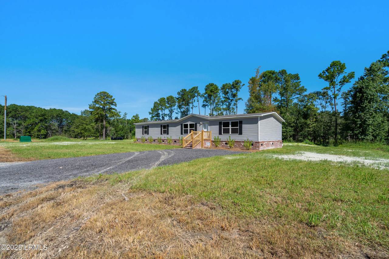 https://bt-photos.global.ssl.fastly.net/beaufortsc/1280_boomver_1_191761-2.jpg
