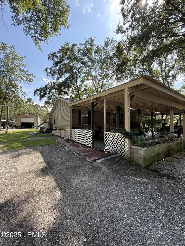 https://bt-photos.global.ssl.fastly.net/beaufortsc/1280_boomver_1_191911-2.jpg