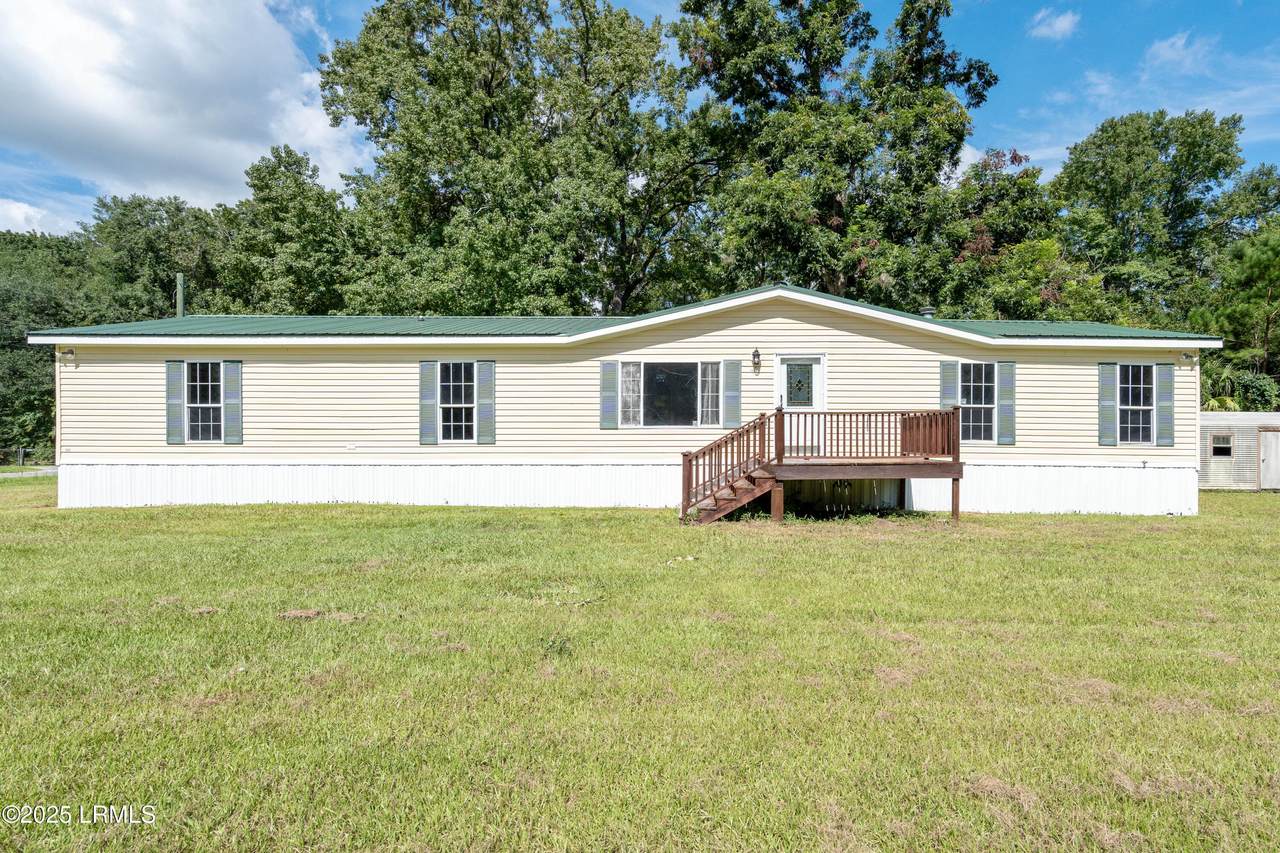 1611 Carolina Avenue - Photo 1