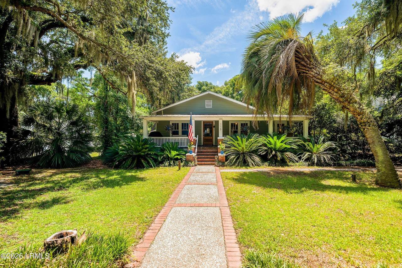 https://bt-photos.global.ssl.fastly.net/beaufortsc/1280_boomver_1_192202-2.jpg