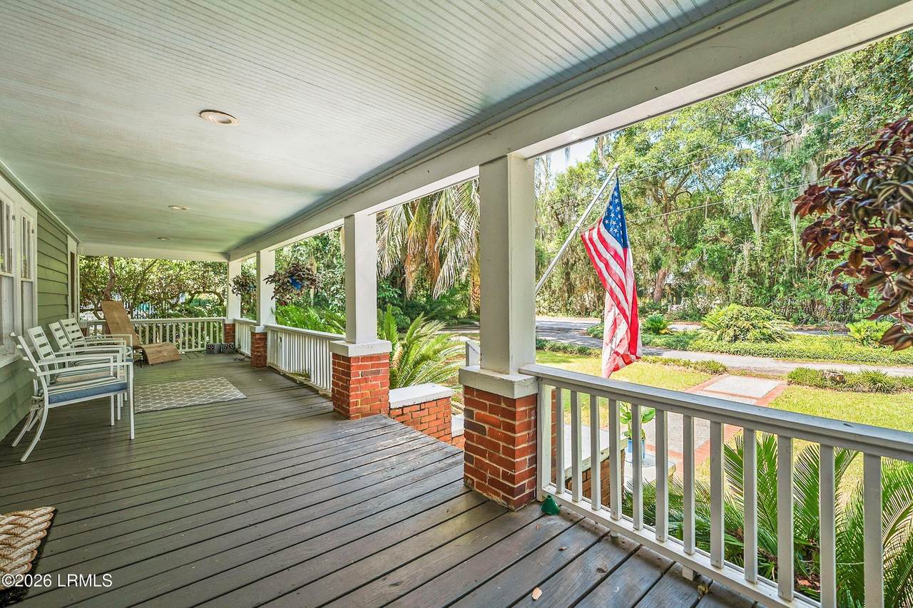 https://bt-photos.global.ssl.fastly.net/beaufortsc/1280_boomver_1_192202-2.jpg