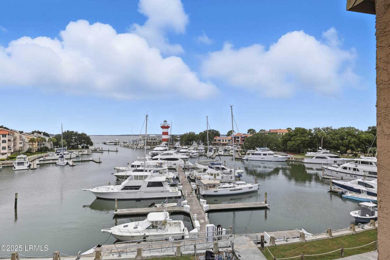 6 Lighthouse Lane - Photo 1