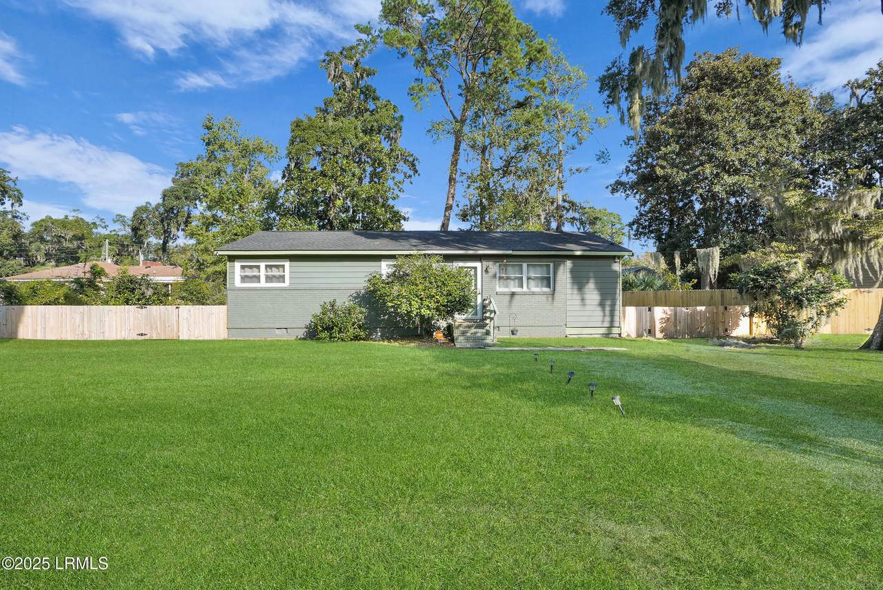 1109 Old Trail Road - Photo 1