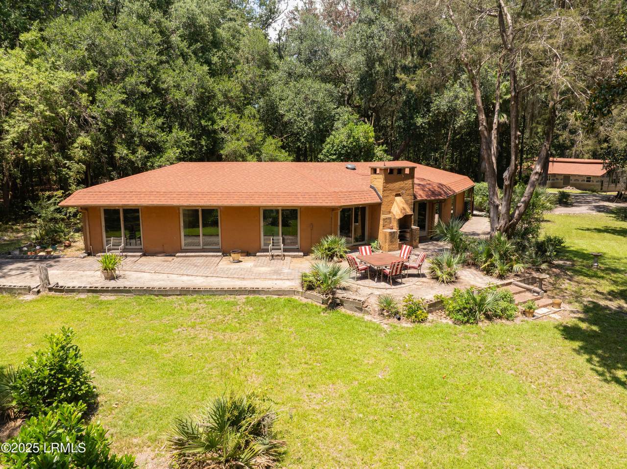822 Knowles Island Road - Photo 1