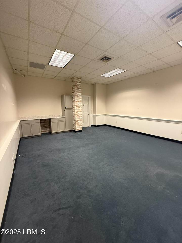 1011 Bay Street - Photo 1