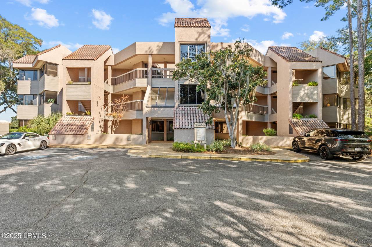 19 Shelter Cove Lane - Photo 1