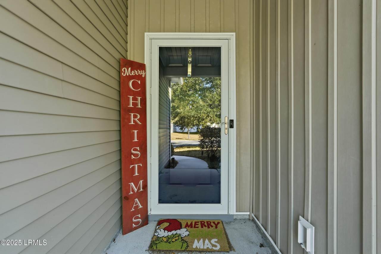 https://bt-photos.global.ssl.fastly.net/beaufortsc/1280_boomver_1_193585-2.jpg