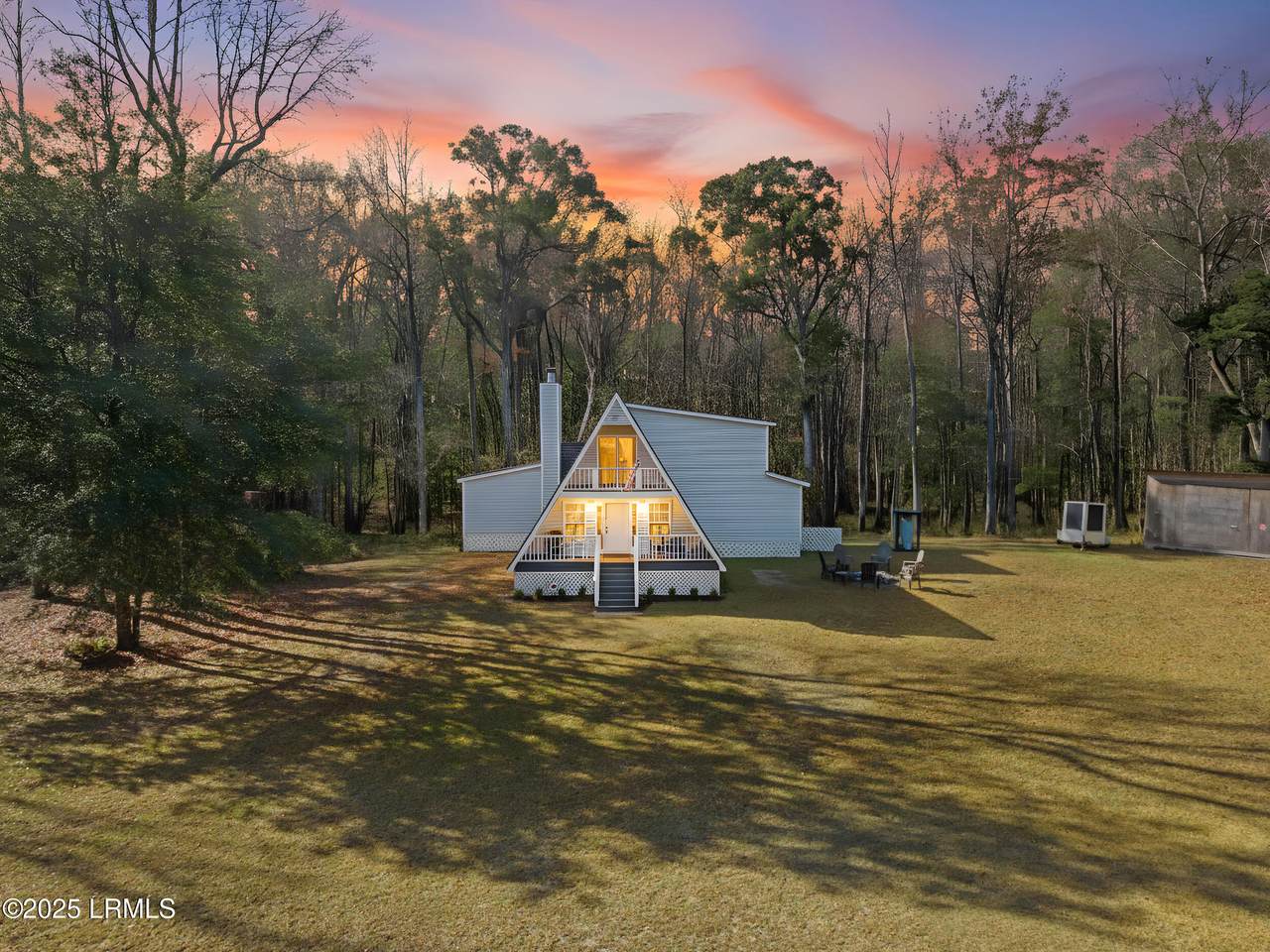 554 Mariners Way - Photo 1