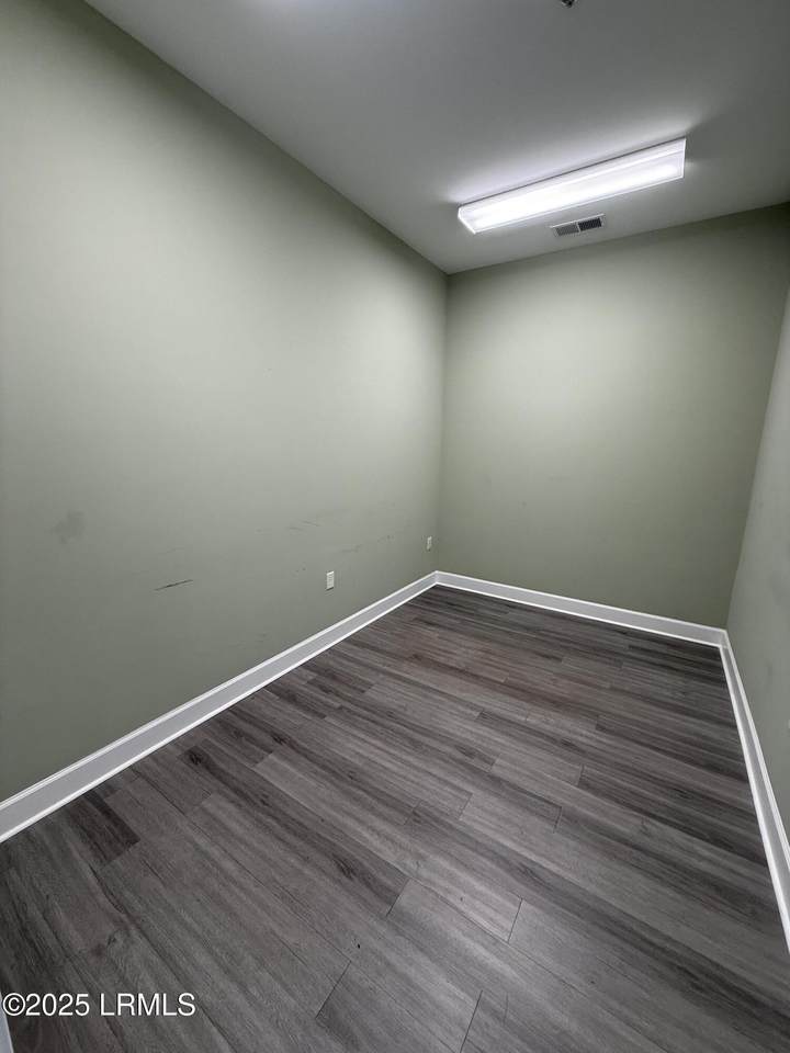 711 Bladen Street - Photo 1