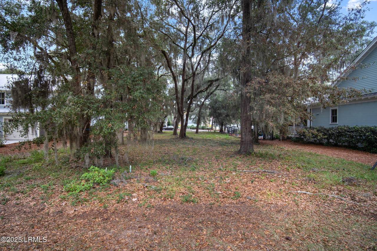https://bt-photos.global.ssl.fastly.net/beaufortsc/1280_boomver_1_193704-2.jpg