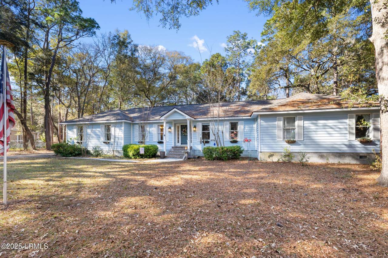 https://bt-photos.global.ssl.fastly.net/beaufortsc/1280_boomver_1_193955-2.jpg