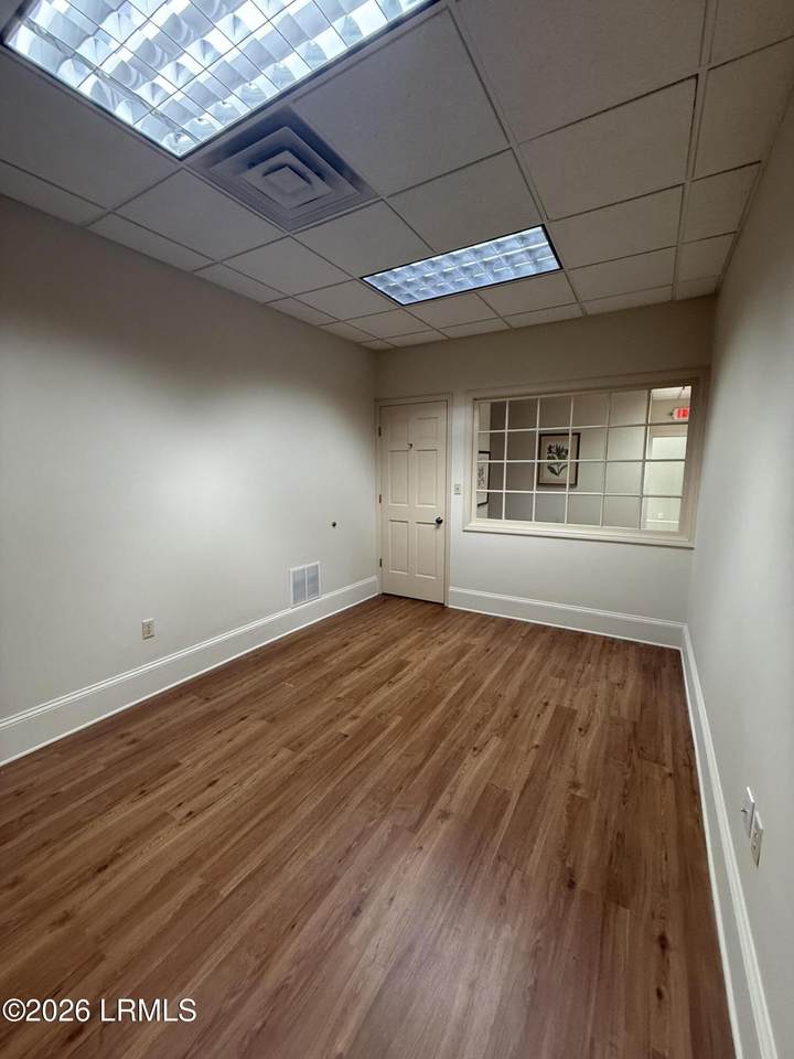 1011 Bay Street - Photo 1