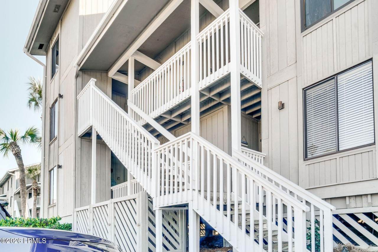 2 Cedar Reef Drive - Photo 1