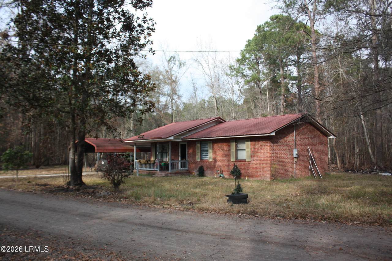 209 Dowlingwood Drive - Photo 1